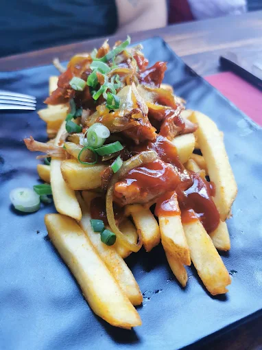 Pulled Cheese Fries